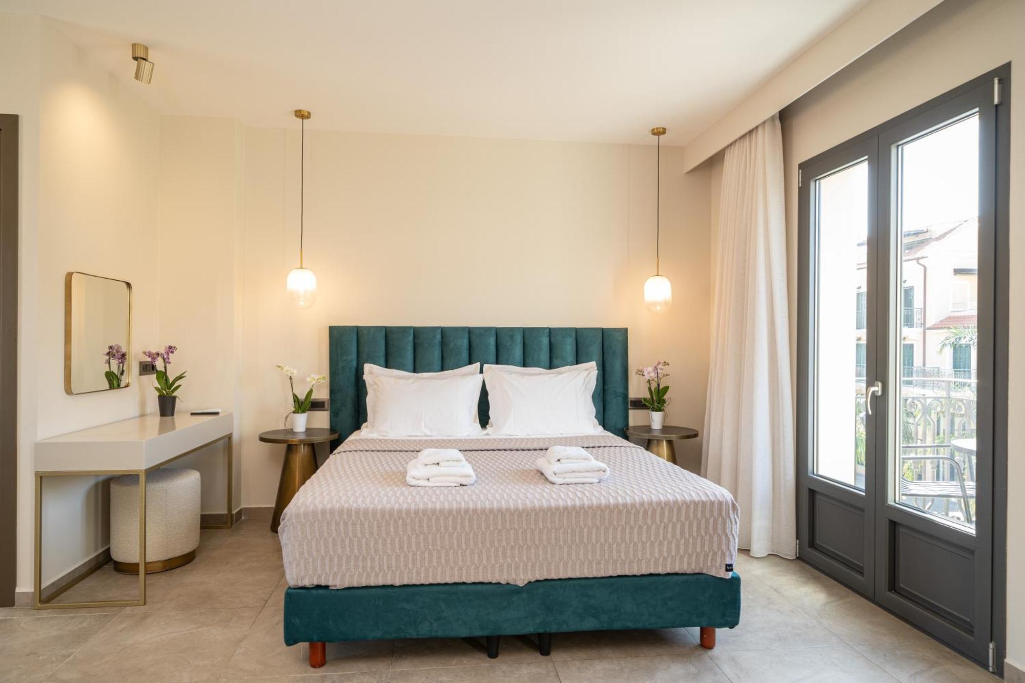 Kantada Central Suite Аргостолион Екстериор снимка